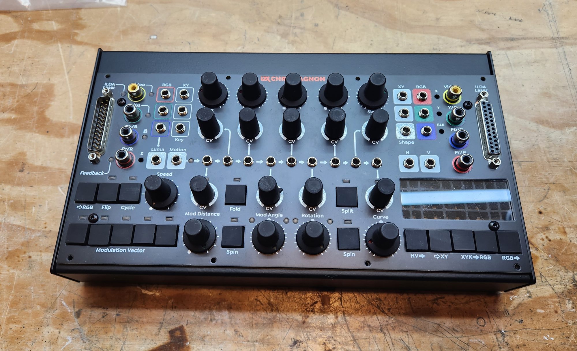 Chromagnon front panel with production knobs